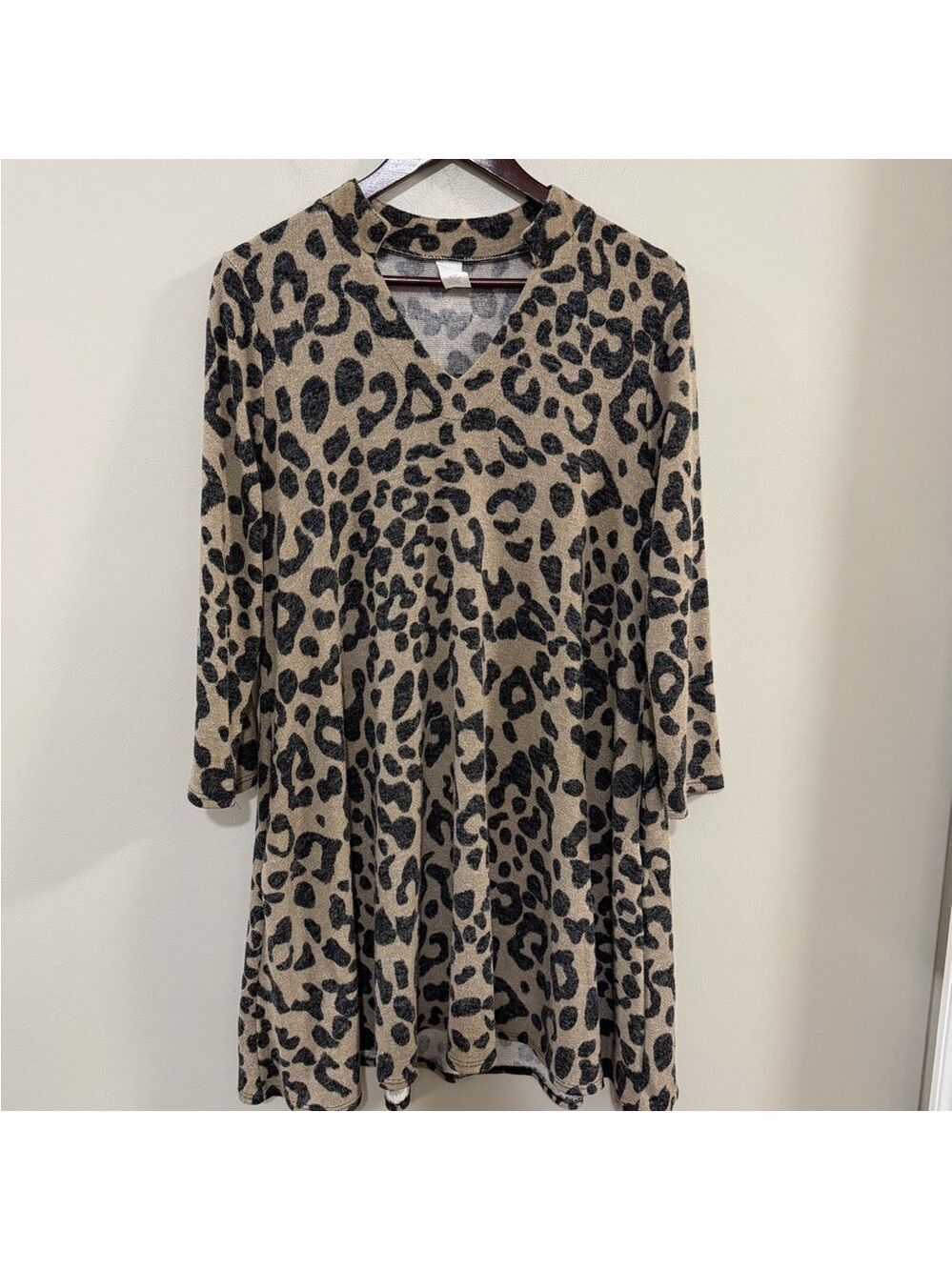 Women's Leopard Print Tunic Dress with Pockets. Size L